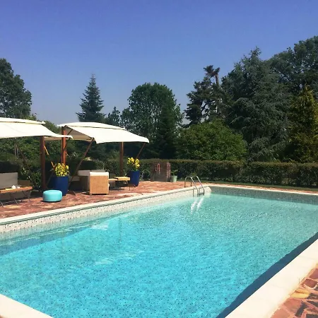住宿加早餐酒店 Manoir Des Tuileries Du Buisson 3*